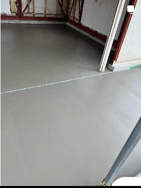 屋内のコンクリート仕上げ